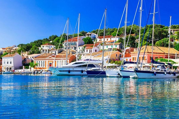 Paxos island private boat tour from Corfu