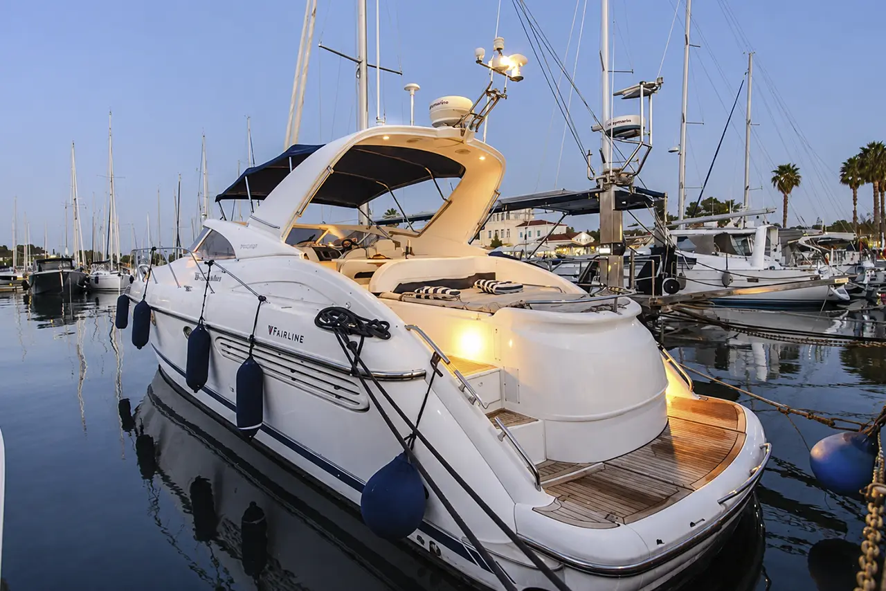 Fairline Targa 43 Passion IV - Ionian Luxury Cruises Fairline Targa 43 Passion IV luxury yacht Corfu
